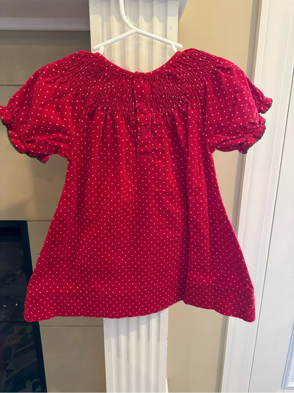 N/A classic red